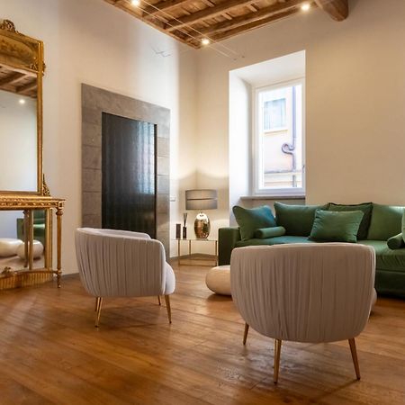 Fontana Di Trevi Roma Luxury Suite Exterior photo