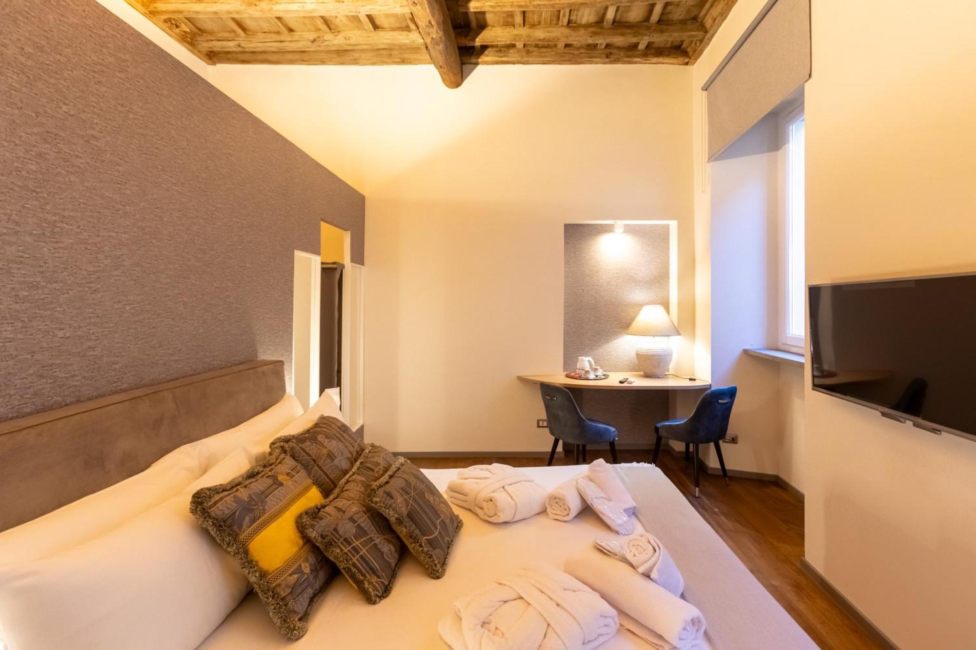 Fontana Di Trevi Roma Luxury Suite Exterior photo