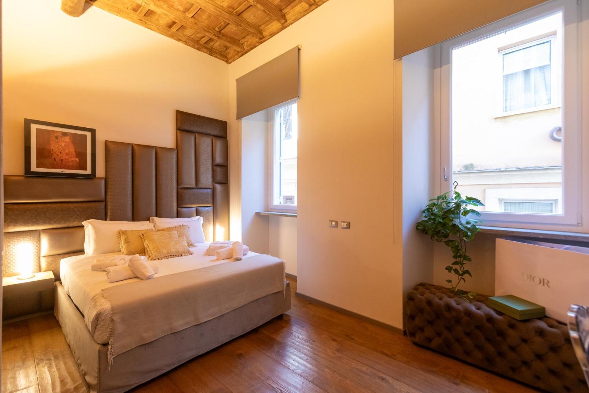 Fontana Di Trevi Roma Luxury Suite Exterior photo