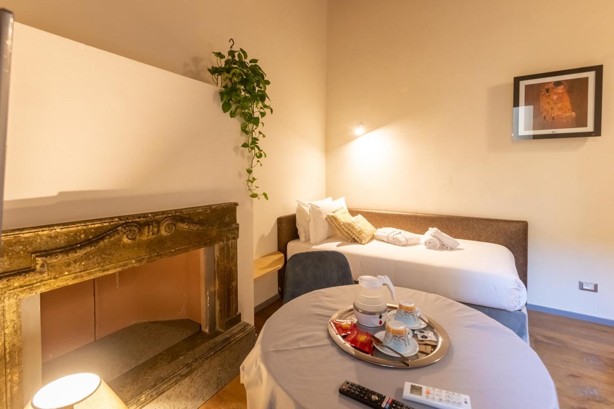 Fontana Di Trevi Roma Luxury Suite Exterior photo
